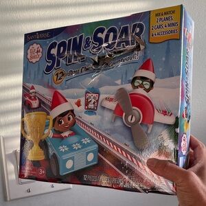 Spin & Soar Elf Toy Set - Red and Blue